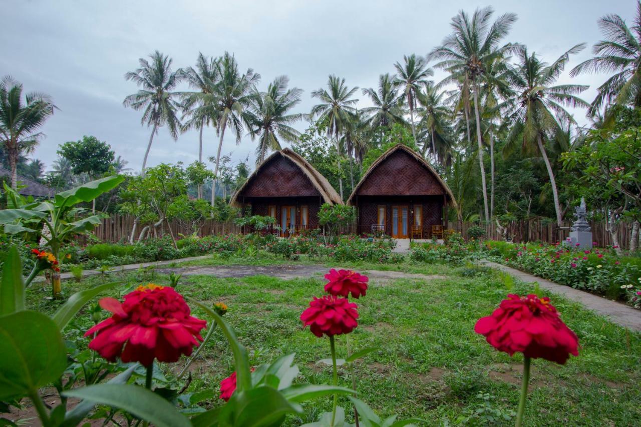 Kubu Artha Bungalow Nusa Penida Ped Bagian luar foto